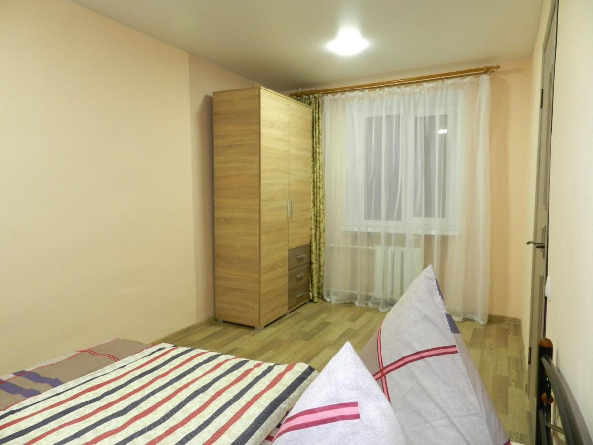 3-Room Apartment Near Inturist On Sobornyi Avenue 156, By Grandhome Zaporizhia Zewnętrze zdjęcie